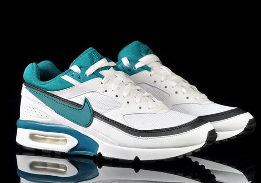Exclusive Nike Air Classic BW Textile — 3.5 — Front View