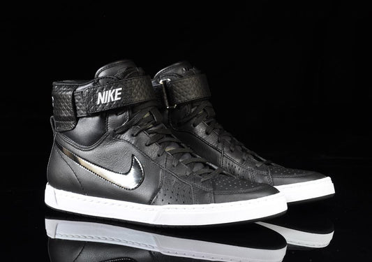Exclusive Nike Air Flytop — 3.5 — Front View