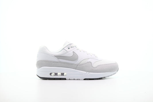 Exclusive Nike Air Max 1 "White" — 3.5 — Front View