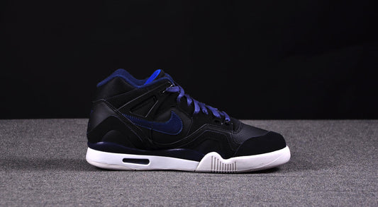 Exclusive Nike Air Tech Challenge II — 3.5 — Front View