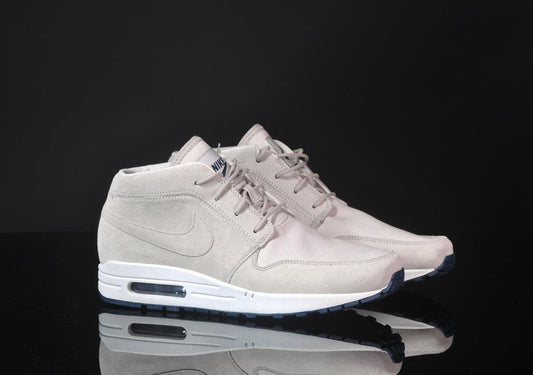 Exclusive Nike Air Wardour Max 1 — 3.5 — Front View