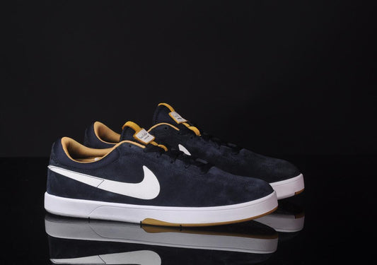 Exclusive Nike Eric Koston — 3.5 — Front View