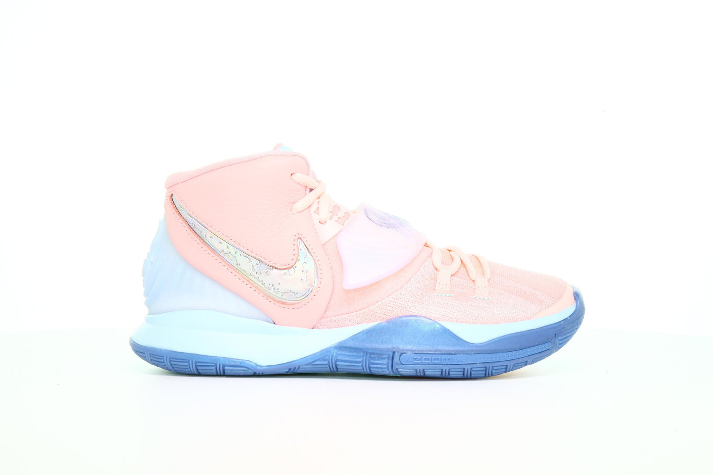 Exclusive Nike x Concepts Kyrie 6  "Pink Tint" — 3.5 — Front View