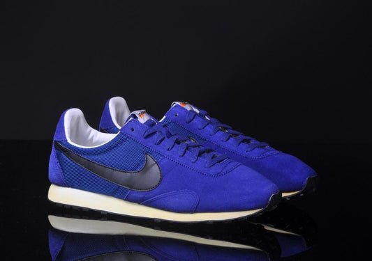 Exclusive Nike Pre Montreal Racer — 3.5 — Front View