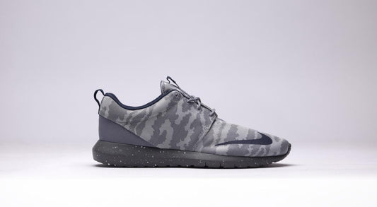 Exclusive Nike Roshe Nm Fb "Grey Camo" — 3.5 — Front View