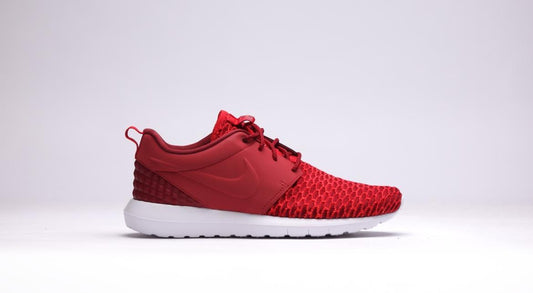 Exclusive Nike Roshe Nm Flyknit Prm "Gym Red" — 3.5 — Front View